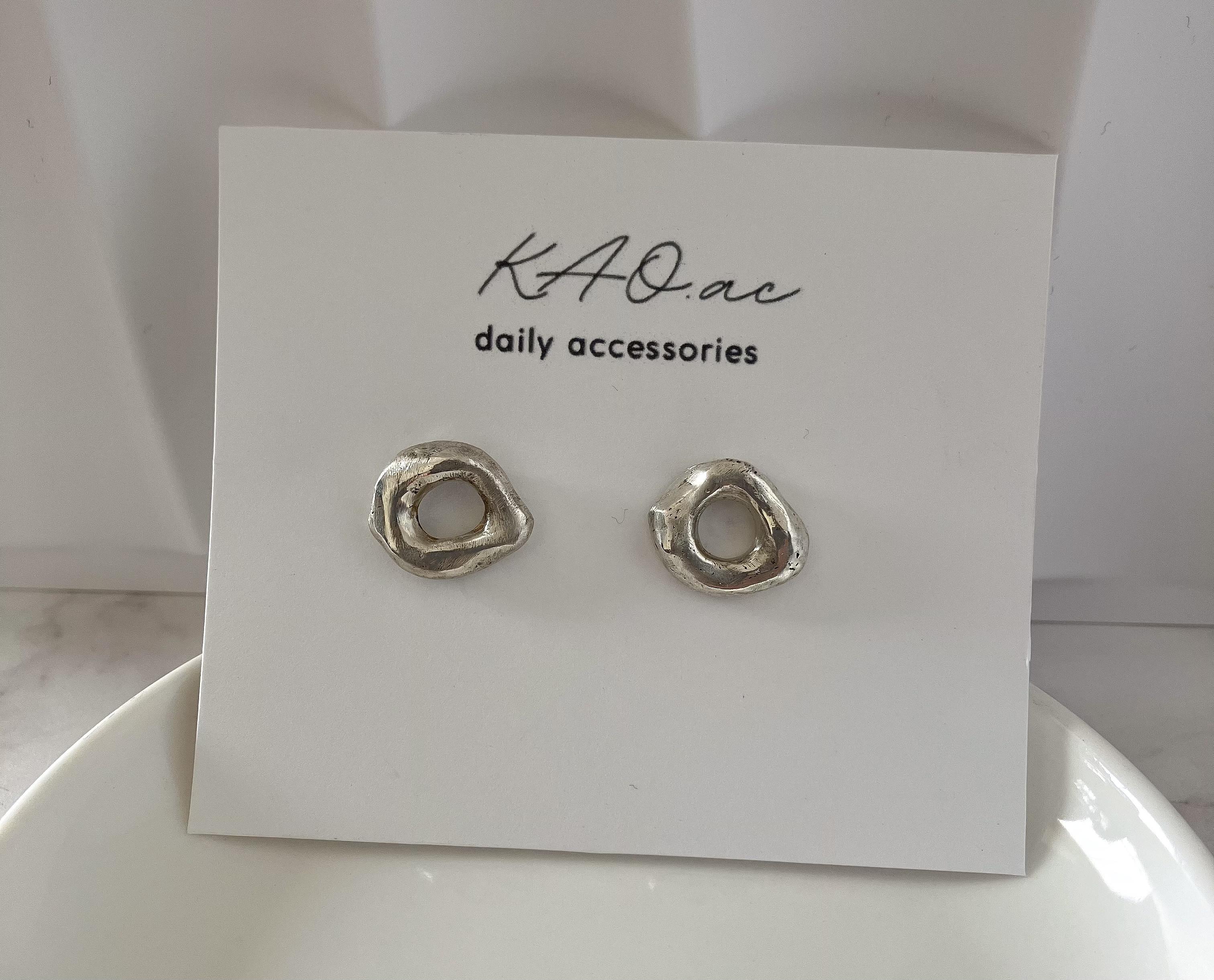 silver 950 melt donuts ピアス　シルバー　スタッド　サークル　輪　一粒　ミニピアス