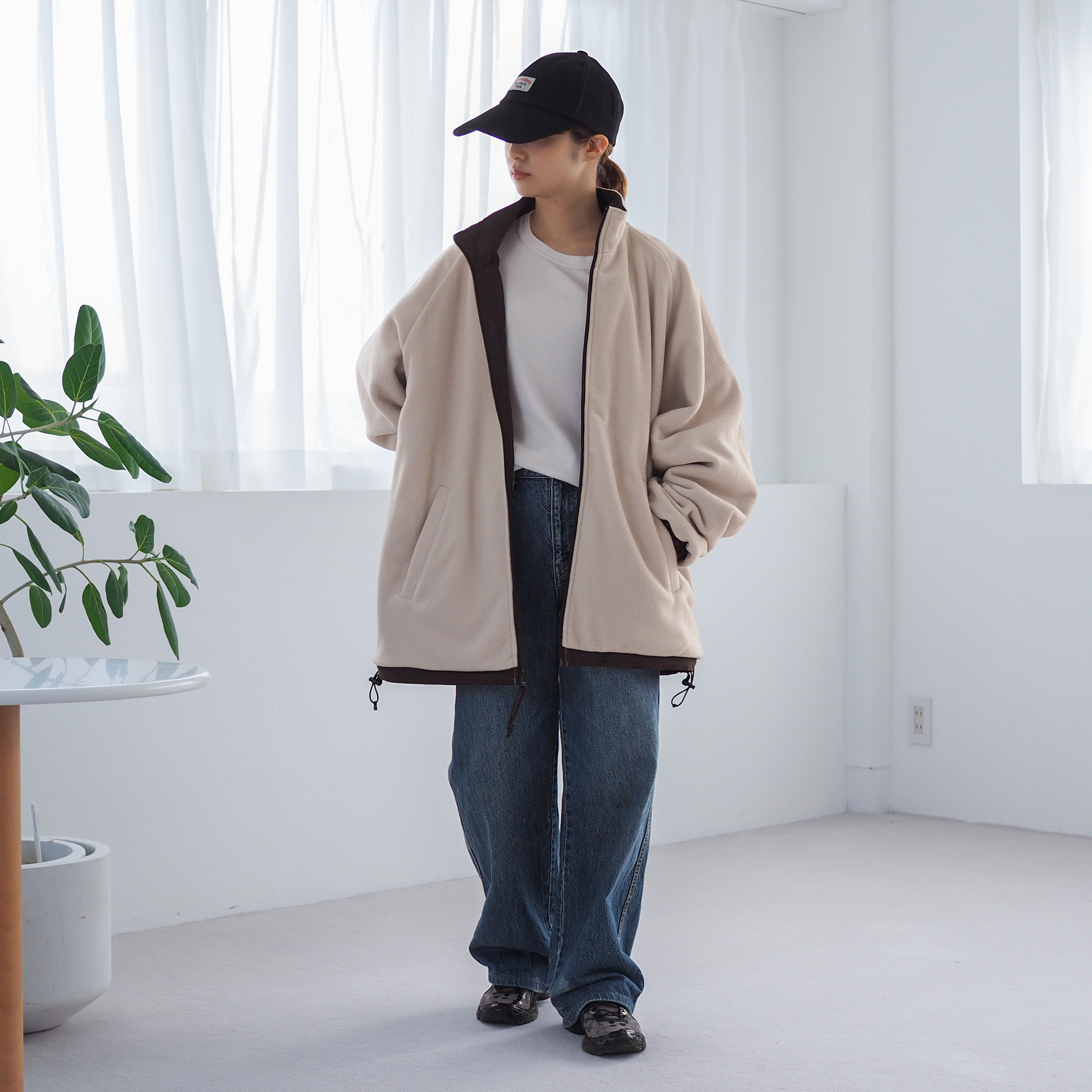 暖かいリバーシブル ナイロンフリースジャケット CBC ブラウン ユニセックス