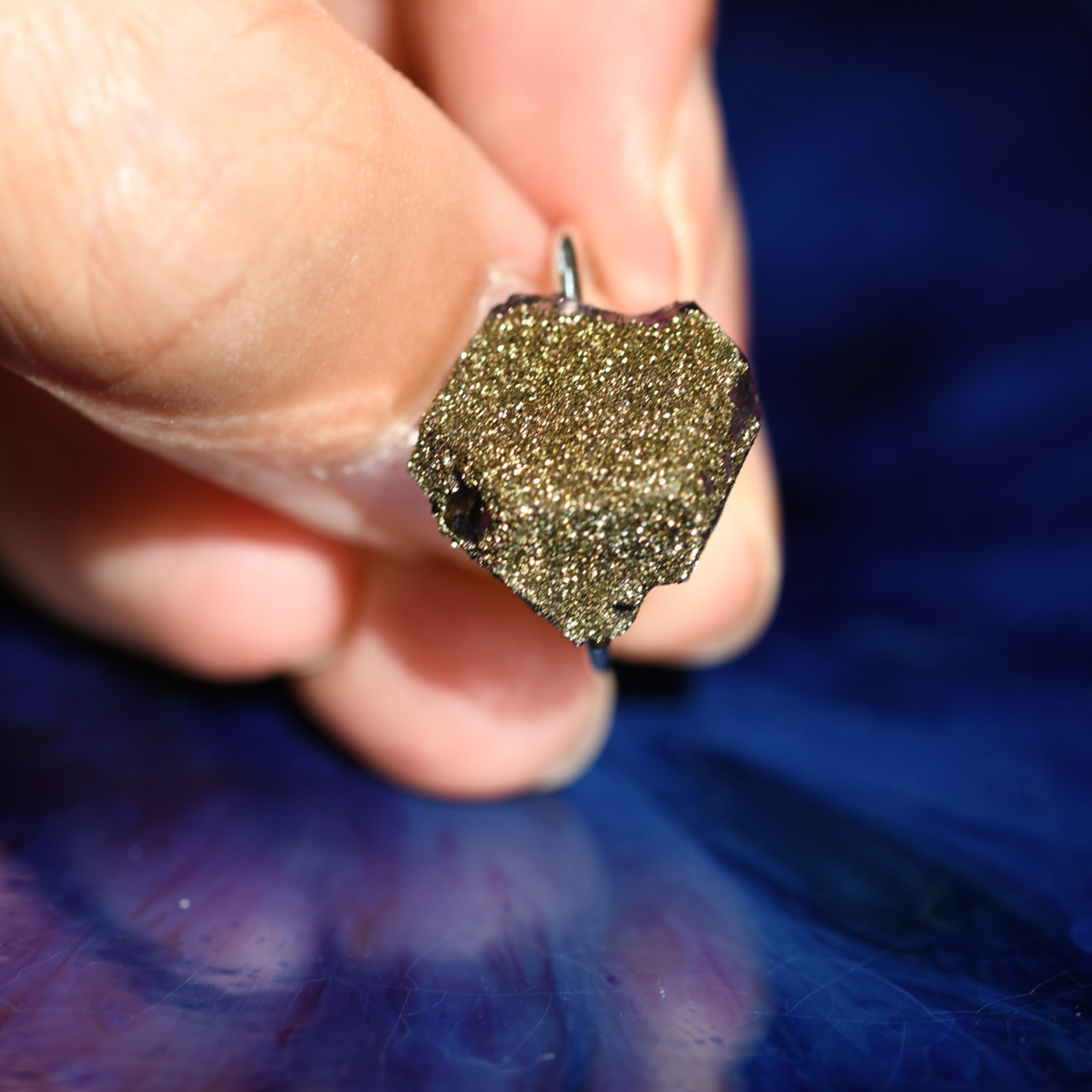 【018 0 Collection】 パイライト共生フローライト 鉱物原石 イヤーカフ 天然石 アクセサリー