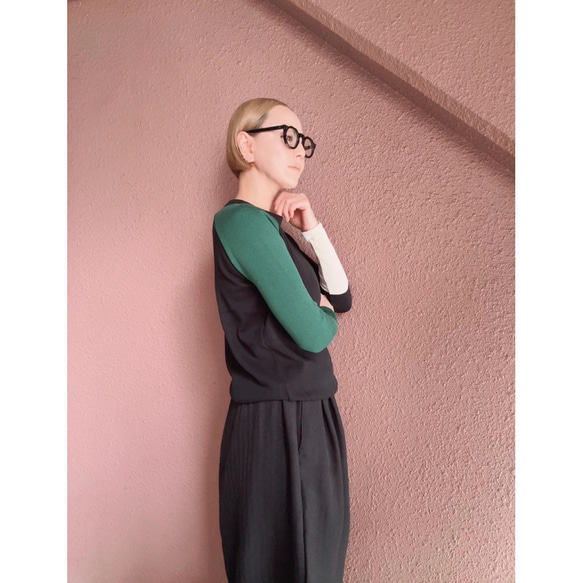 M＆L❤️2色有❤️着痩せニット❤️国産オリジナル❤️配色アシンメトリー❤️チャコール＆グレー＆ネオンイエロー 15枚目の画像