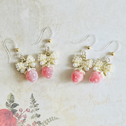 【限定♡】雪いちごのピアス・レッド 3枚目の画像