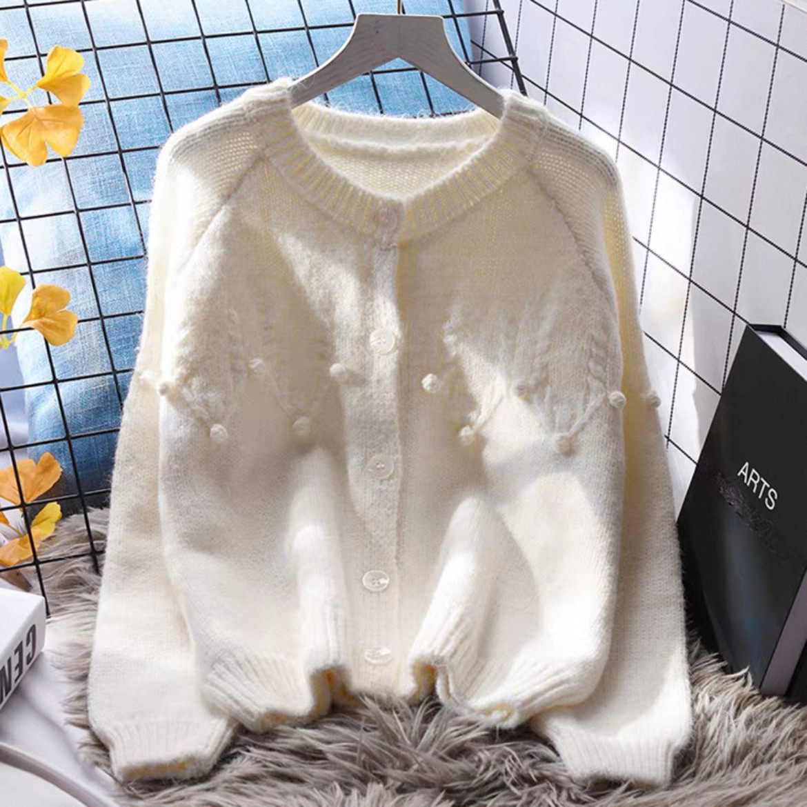 長袖コート、前開きニットセーター、長袖ニットセーター、長袖カーディガン、前開きカーディガン、ジャケット、防寒対策