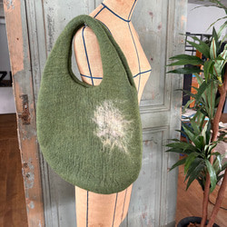 SALE! 羊毛 フェルト バッグ トートバッグ ハンドメイド 2枚目の画像