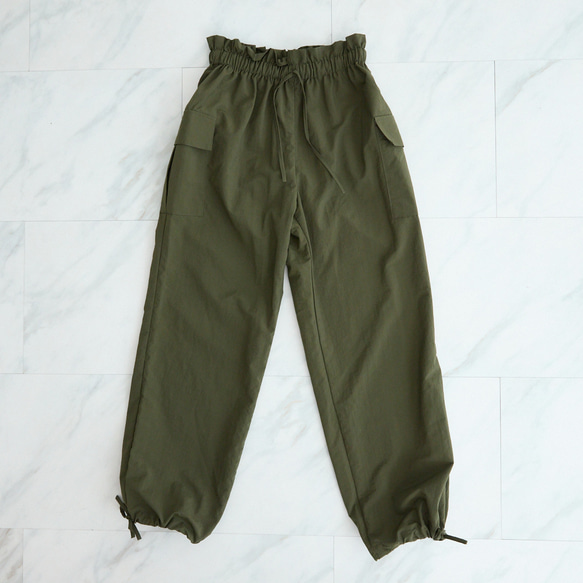 【丈調整できる】上質カジュアル 撥水加工素材のイージーカーゴパンツ ウエストゴム/3サイズ   カーキ　0752KH 8枚目の画像