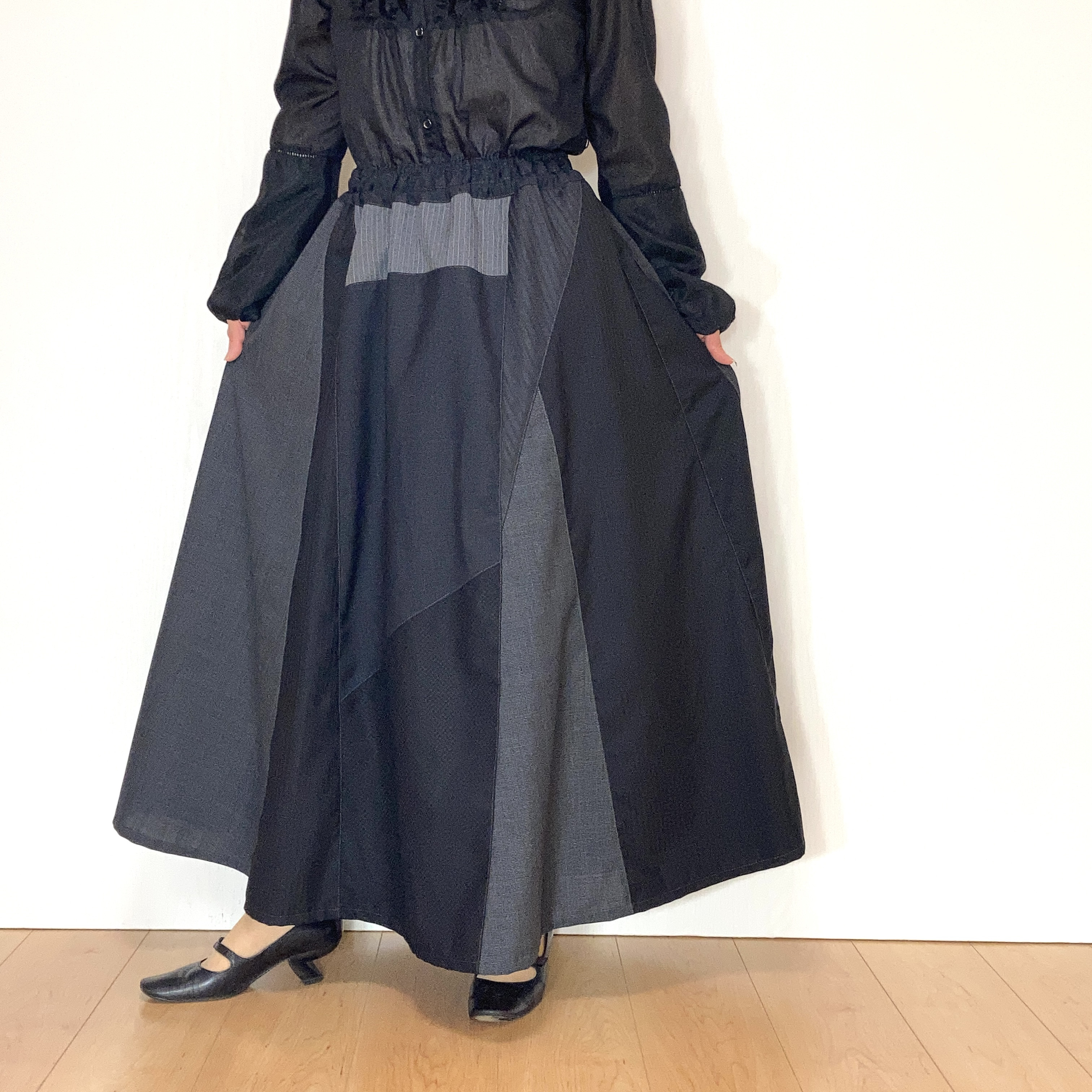 ステンドグラスのフレアスカート＊モノトーンby花織［Y2545］ 7,644円