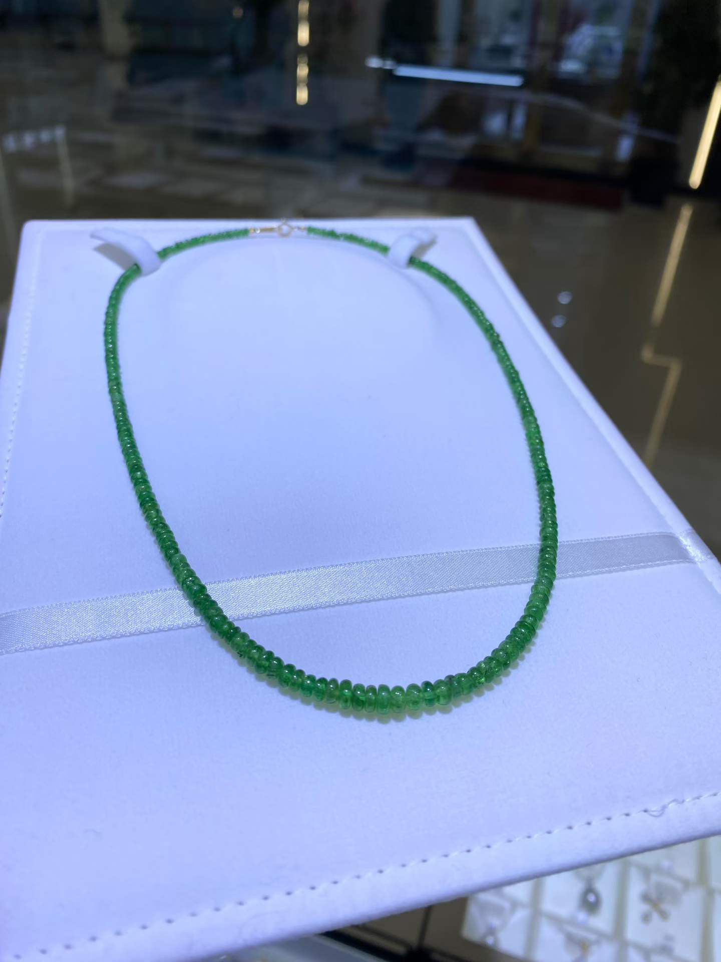 ツボライトネックレスk18　2203