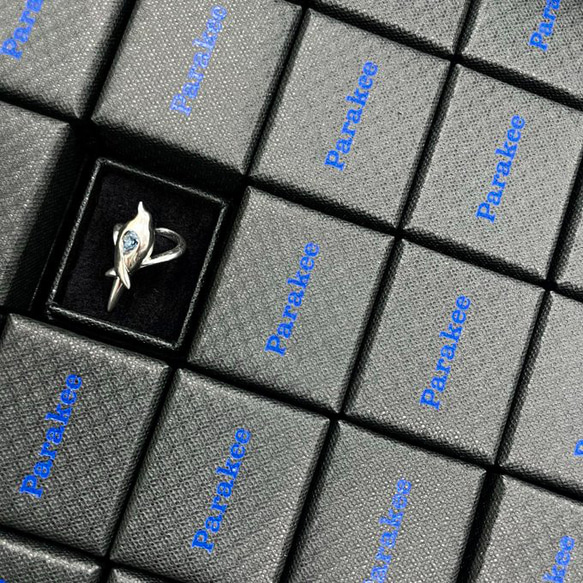 ピカピカ文鳥のくちばしイヤカフSV925【PioParakee】Java sparrow's beak ear cuff 6枚目の画像