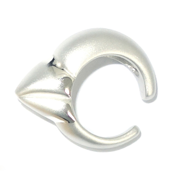 ピカピカ文鳥のくちばしイヤカフSV925【PioParakee】Java sparrow's beak ear cuff 10枚目の画像