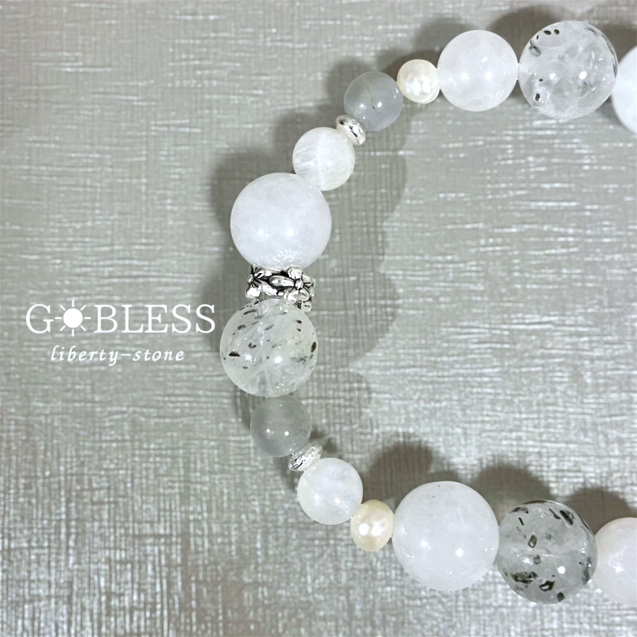 【数量限定】326.白い花冠-アゼツライト×ムーンストーン×淡水パール