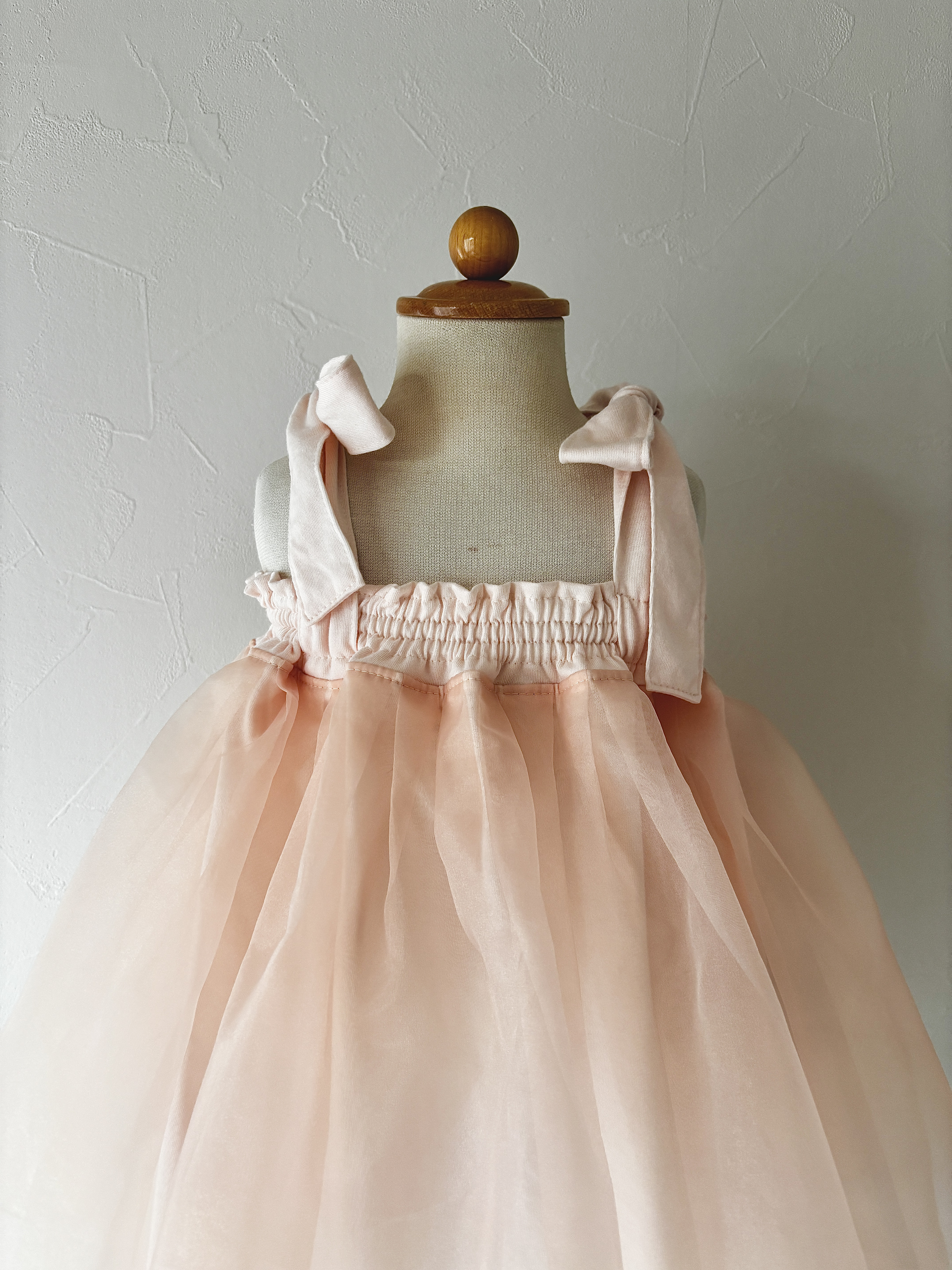 ドレス　オーガンジードレス　セレモニードレス　ベビードレス　キッズドレス　ハーフバースデー　フォト　サーモンピンク