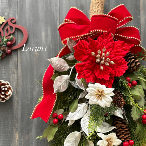 クリスマス赤のスワッグ ベルベット豪華おリボン もみの木や松など