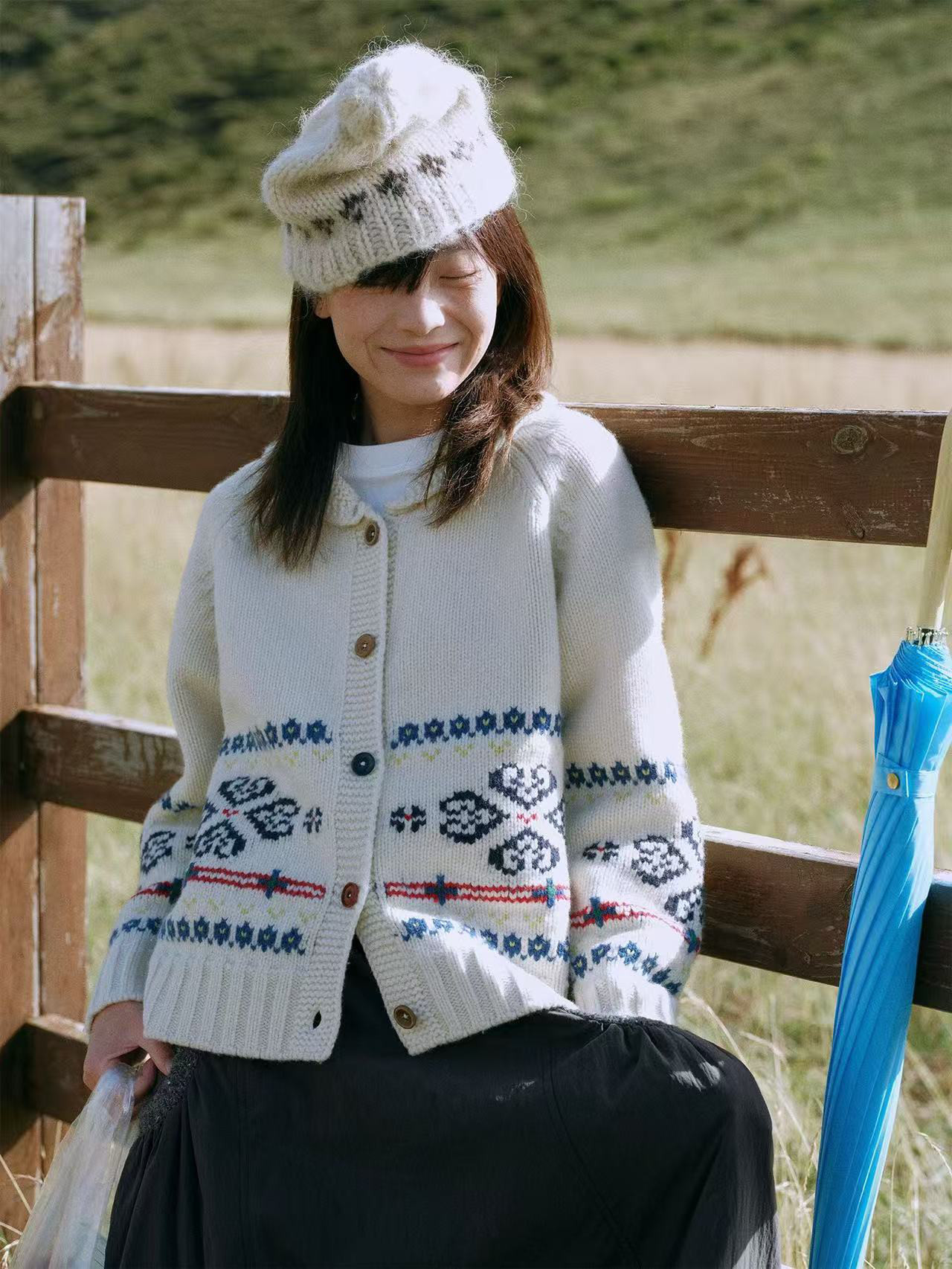 ウール100%カーディガン 　ジャガード 織カーディガン  冬のセーター