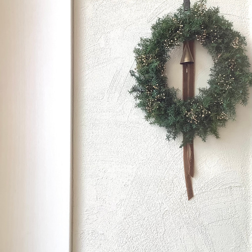 クリスマスリース オーバルリース プリザーブドフラワー ヒムロスギ