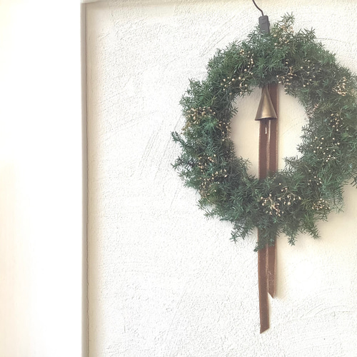 クリスマスリース オーバルリース プリザーブドフラワー ヒムロスギ