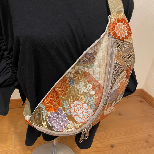 帯リメイクバッグ ボディバッグ 帯バッグ ウエストポーチ クロス