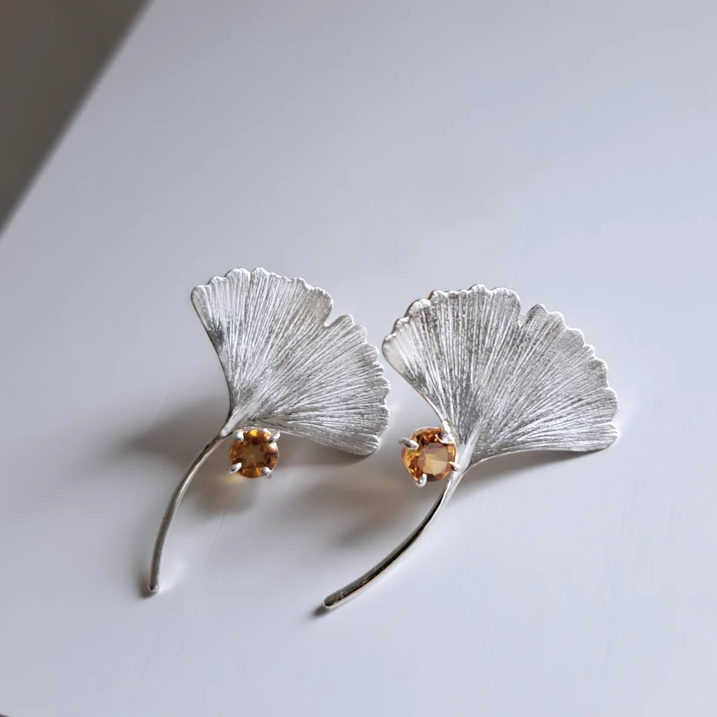 【シトリンとイチョウ ピアス 】銀杏ピアス 銀杏アクセサリー イチョウアクセサリー 京都