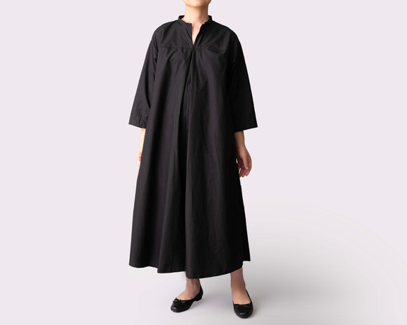 生地が選べるリネン&コットン【胸元ファスナー、スタンドカラーのワンピース】SMLオーダー　ブラック 8枚目の画像