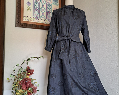 ☆ 着物リメイク/大島紬/7マルキ/泥染め/ラグランスリーブ/ハイネック