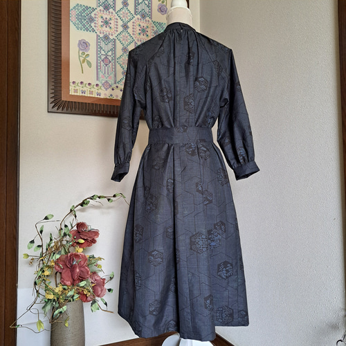 ☆ 着物リメイク/大島紬/7マルキ/泥染め/ラグランスリーブ/ハイネック