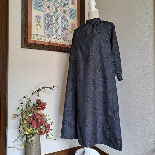 ☆ 着物リメイク/大島紬/7マルキ/泥染め/ラグランスリーブ/ハイネック