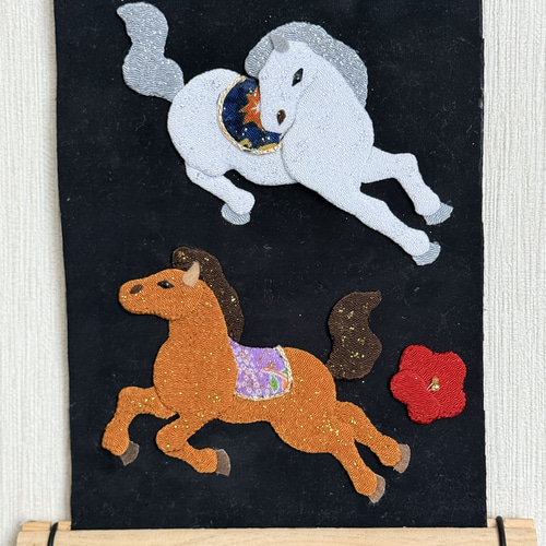 来年の干支・午〉富士と駆ける馬のタペストリー タペストリー・壁掛け