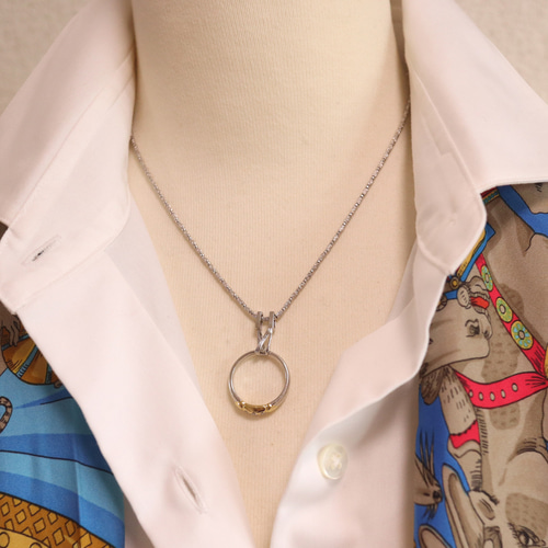 結婚指輪をお洒落なネックレスに リングホルダーバチカン プラチナ