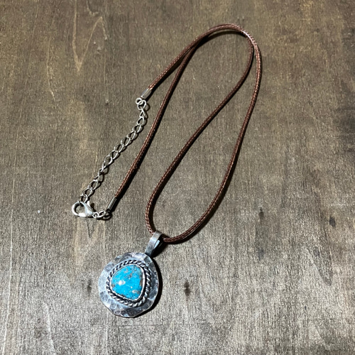 ペルシャン ターコイズ シルバー メタル タタキ ネックレス ペンダント
