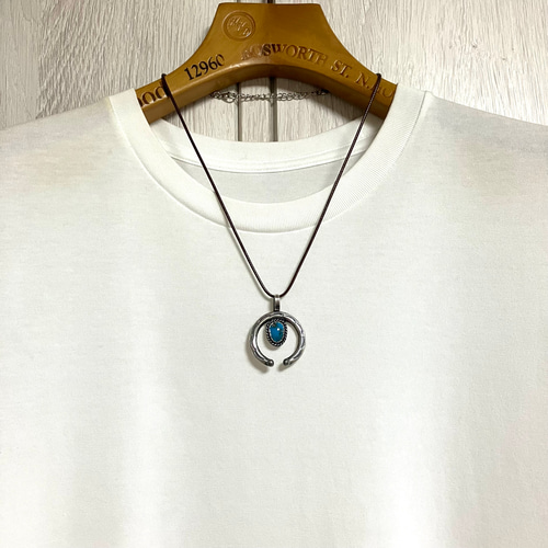 ネバダ産 オールドストック ターコイズ ナジャ シルバー ネックレス