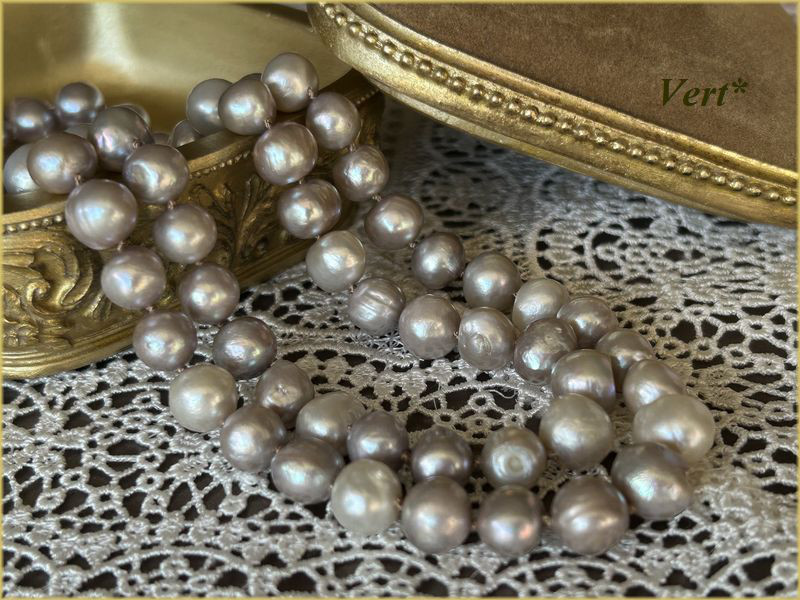 アイボリー～ベージュポテト淡水パールグリフィン（ベージュ）ロングネックレス（80） 5,680円