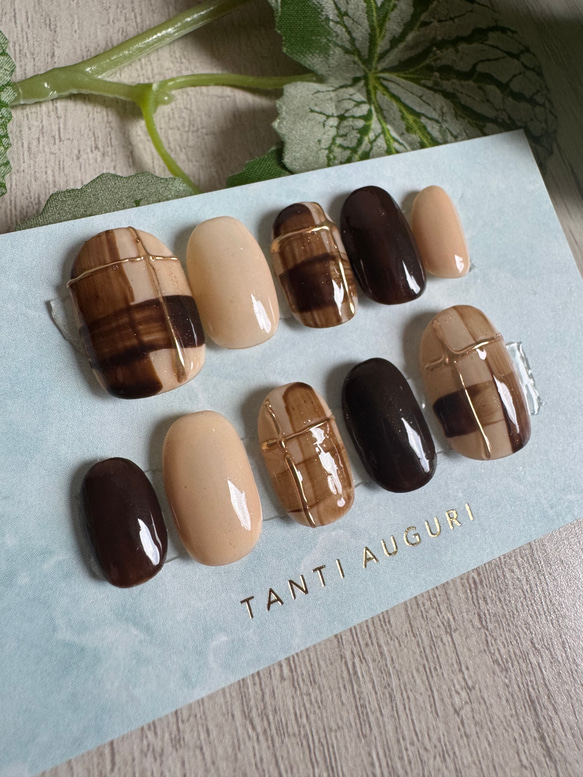 【新着！】チェックニュアンスネイルチップʕ•̫͡•ʕ•̫͡•ʔ 2枚目の画像