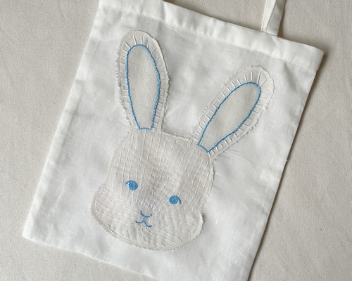 e915b4e823dcae194faac849f7eaeb