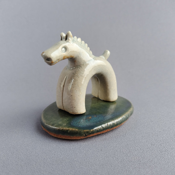 馬の置物 午年 干支 青磁釉・緑釉 【商品番号：00792】 その他置物 や