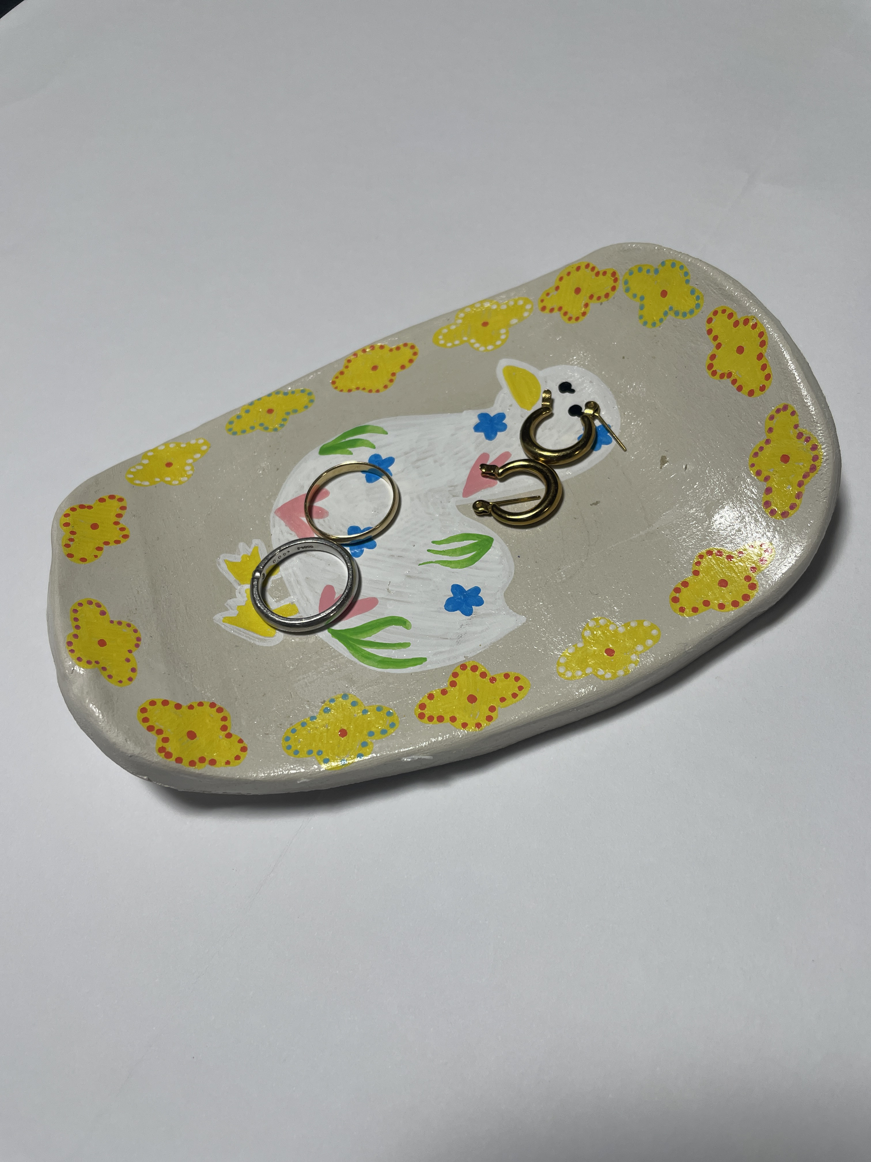 【手びねり陶器】アヒルのアクセサリートレイ／オーブン陶土のやさしい置き皿