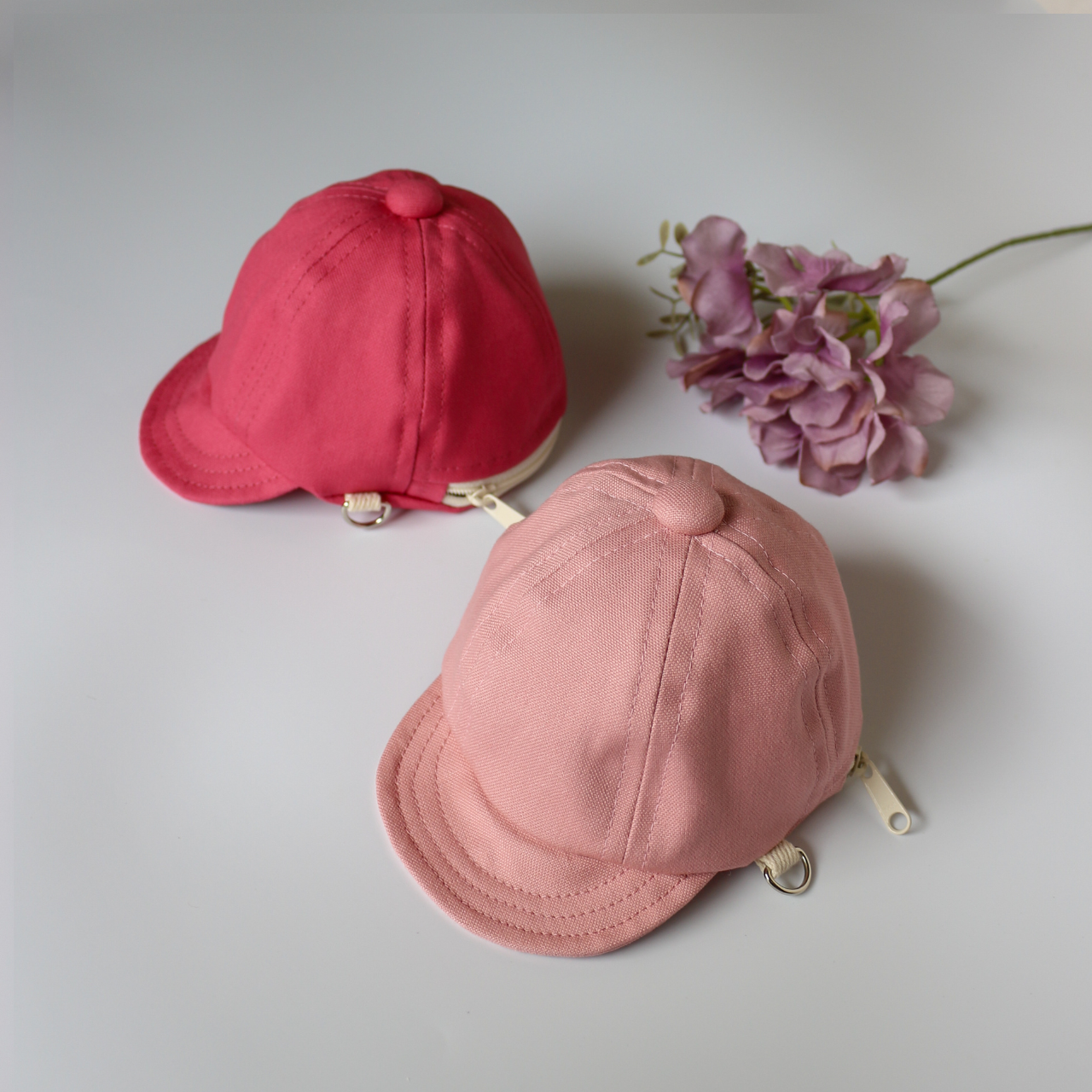 帽子のポーチmini・ミスティピンク・ストロベリー・カラビナオプション・ストラップオプション
