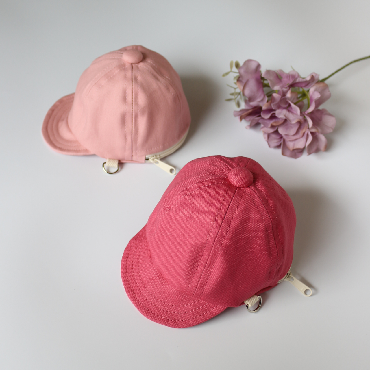 帽子のポーチmini・ミスティピンク・ストロベリー・カラビナオプション・ストラップオプション