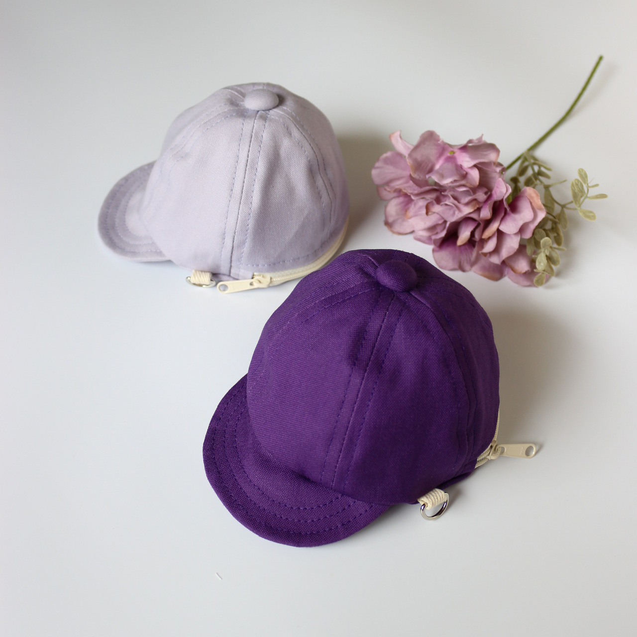 帽子のポーチmini・ラベンダー・バイオレット・カラビナオプション・ストラップオプション