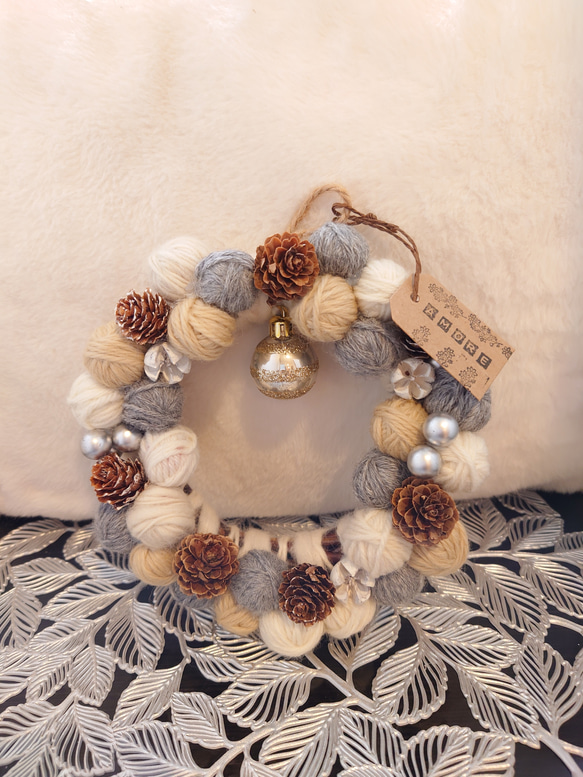 毛糸玉 クリスマスリース ニットボールリース リース amore 通販