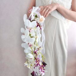 胡蝶蘭パールブーケ【ブートニアプレゼント】胡蝶蘭 カラーリリィ