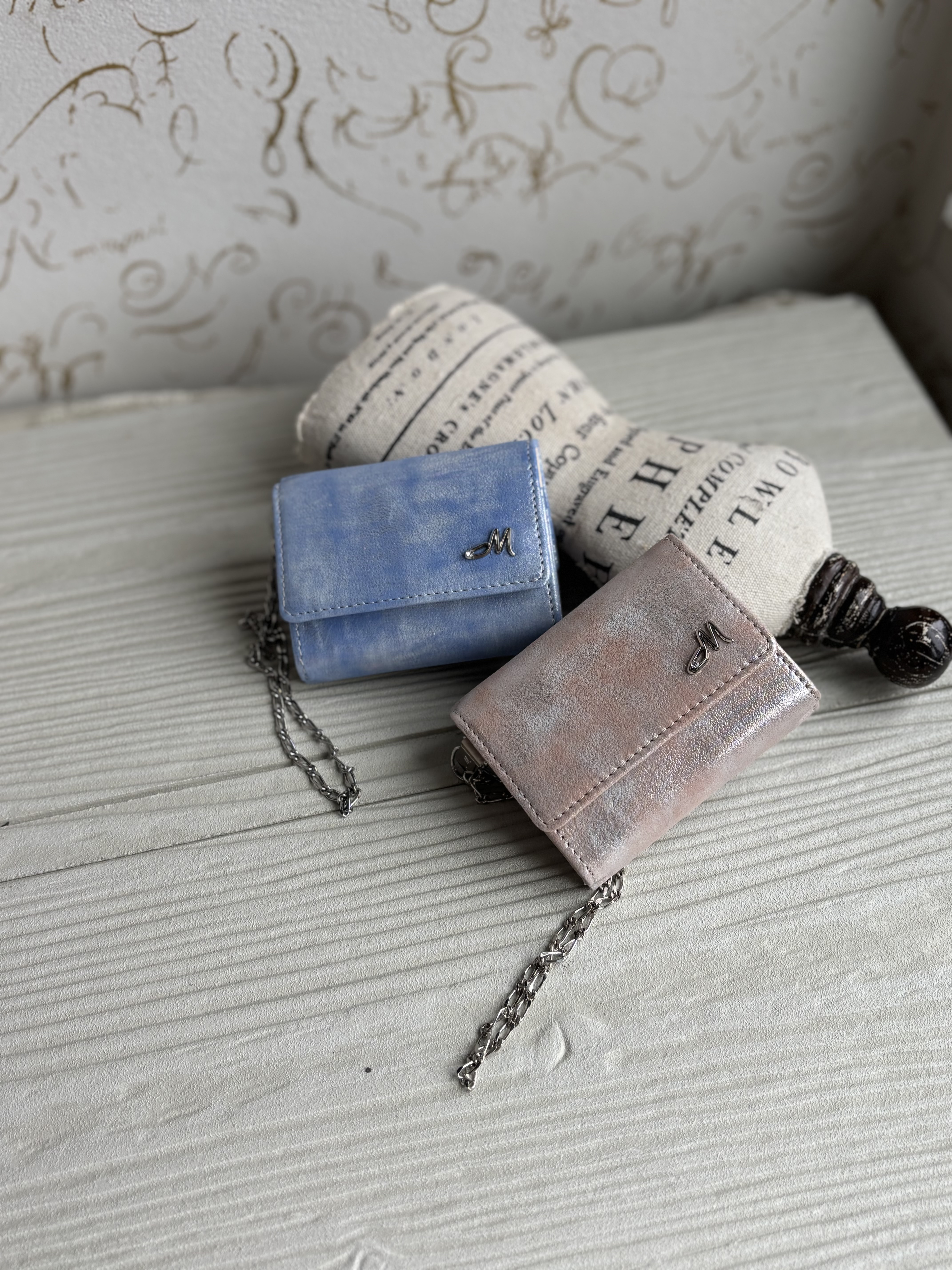 送料無料　イタリア製ブルー箔加工のミニミニ財布