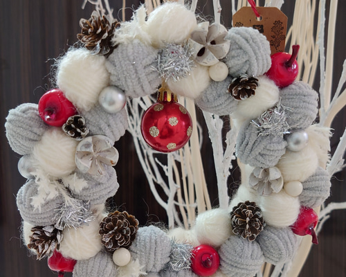 毛糸玉 クリスマスリース ニットボールリース リース amore 通販