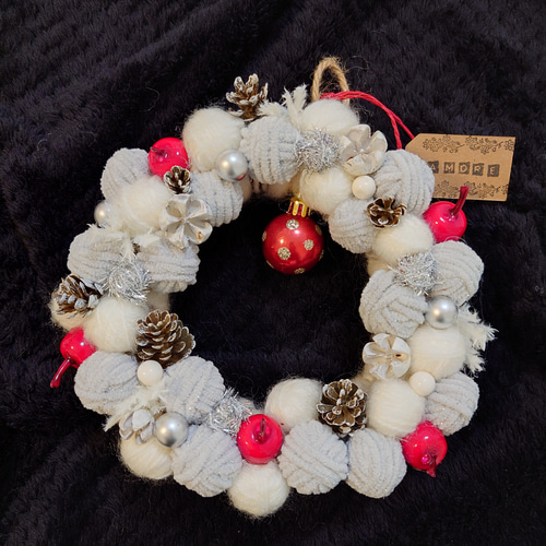 毛糸玉 クリスマスリース ニットボールリース リース amore 通販