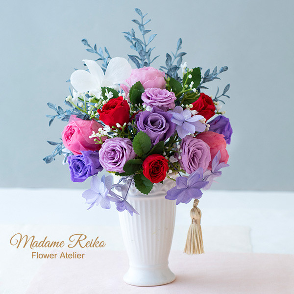 003 ＜仏花＞カラフルで多彩な表情のバラをアレンジしたリズム感ある軽やかな献花に　プリザーブドフラワー　ギフト