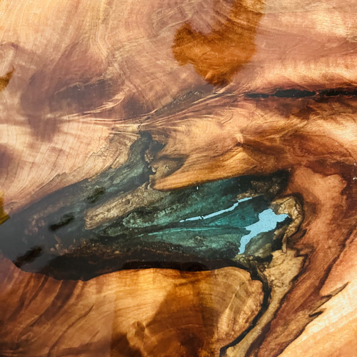 レジンテーブル　ソファテーブル　サイドテーブル　コーヒーテーブル　栃の木 サイドテーブル レジンテーブル ソファテーブル リバーテーブル 栃