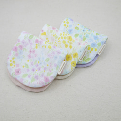 ふわもこハンカチ｜水彩小花-Watercolor Small Flowers-｜S・10×20cm｜ガーゼハンカチ 1枚目の画像