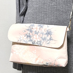 着物リメイク　ショルダーバック　斜めがけポシェット　ハンドメイド　【小径】22 2枚目の画像