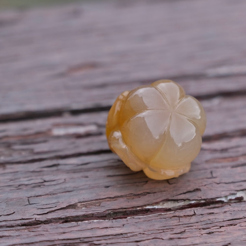 ゴビ石−1412 ゴビ瑪瑙　『銀杏』和菓子　彫刻 ゴビ石−1412 ゴビ瑪瑙 『銀杏』和菓子 彫刻 その他インテリア雑貨