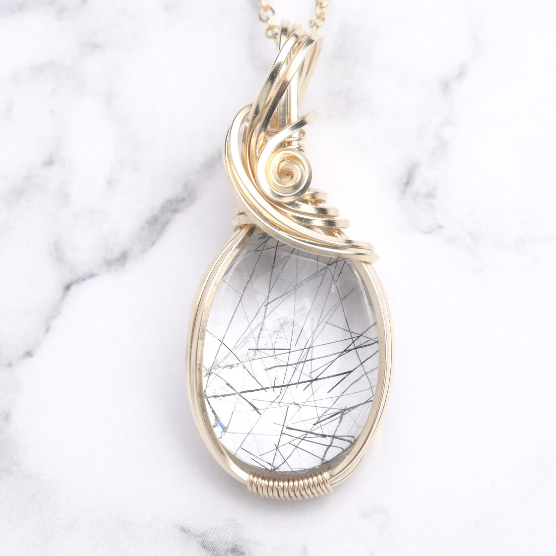 ブラックトルマリンインクォーツ ペンダントトップ  ワイヤーラッピング ネックレス 14kgf 天然石 送料無料でお届け