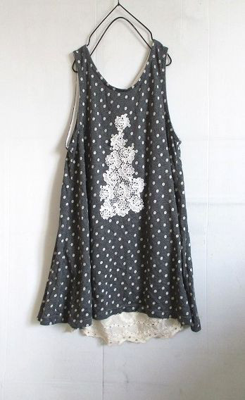 水玉ジャガード　ケミカルレース付　後ろレース切替ワンピース　ロングシーズン可　１点物