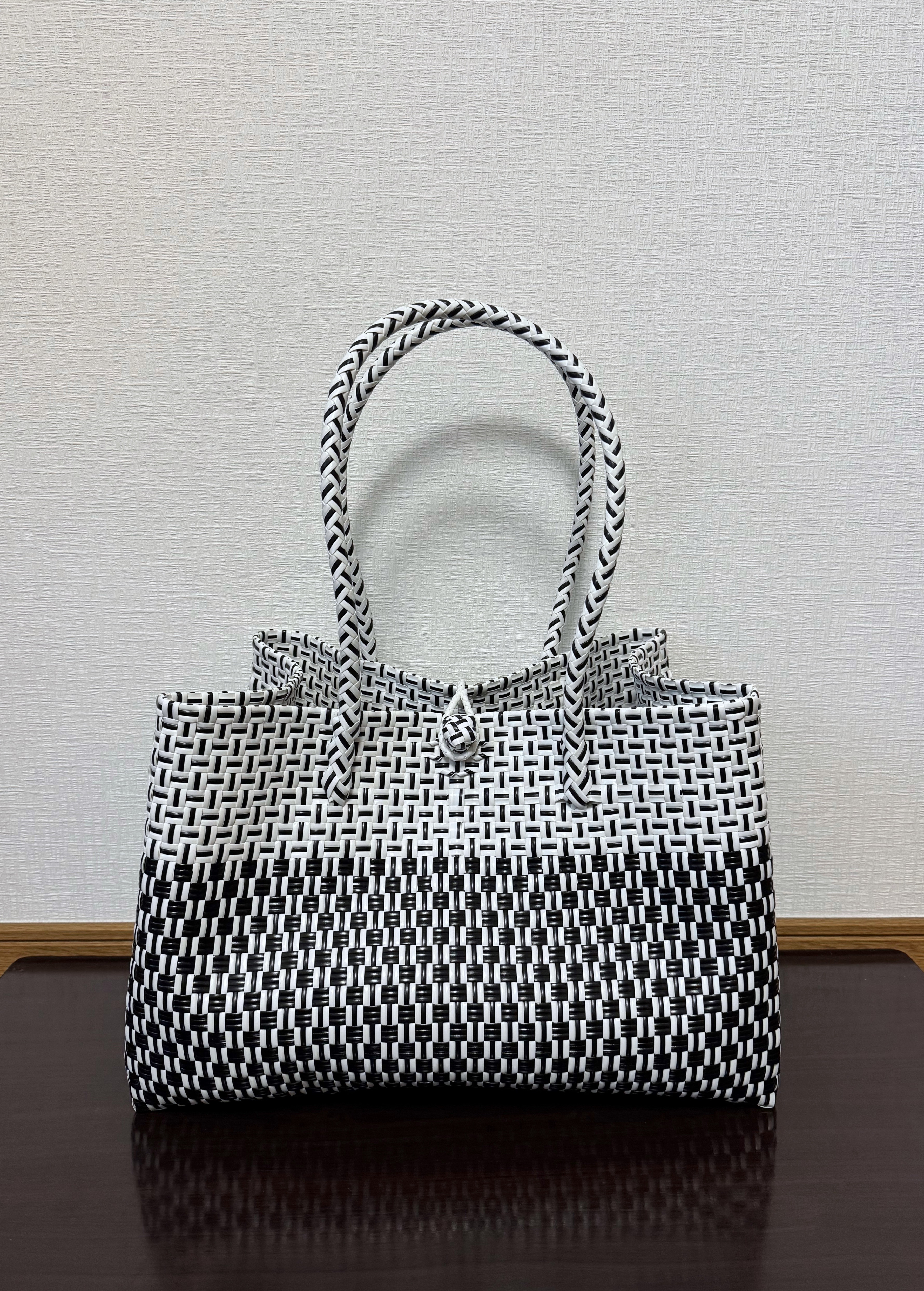 まるごと洗えるバッグ　プラカゴ　メルカド　大容量　トートバッグ　パサールバッグ　XLサイズ ホワイト×ブラック