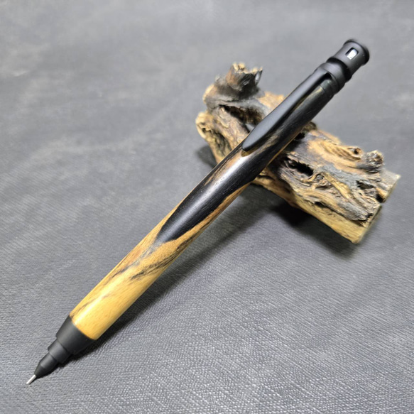 ペールムーンエボニー 製図用ウッドシャープペンシル【送料・ギフト